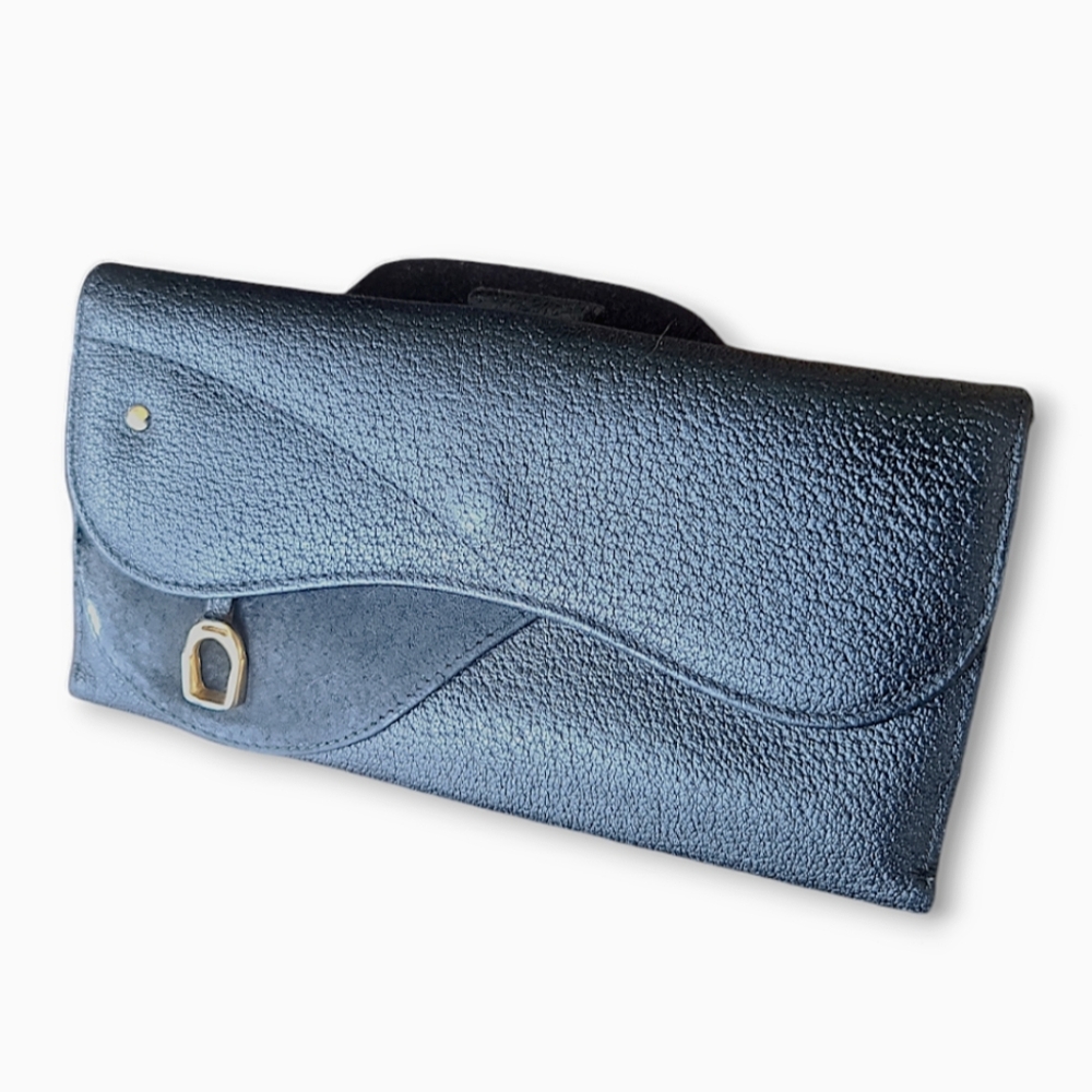 Gucci Authentic Vintage Leather Long Wallet Tri-fold